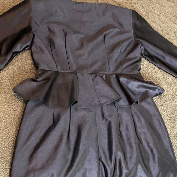 Rotate Birger Christensen Annie Black Satin Long Sleeve Peplum Mini Dress Size 8 - Picture 4 of 10